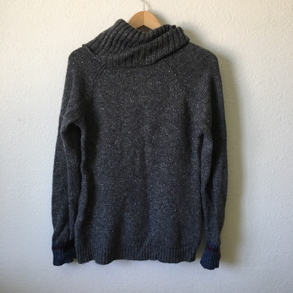 Ruff Hewn Gray wool sweater - Picture 2 of 4
